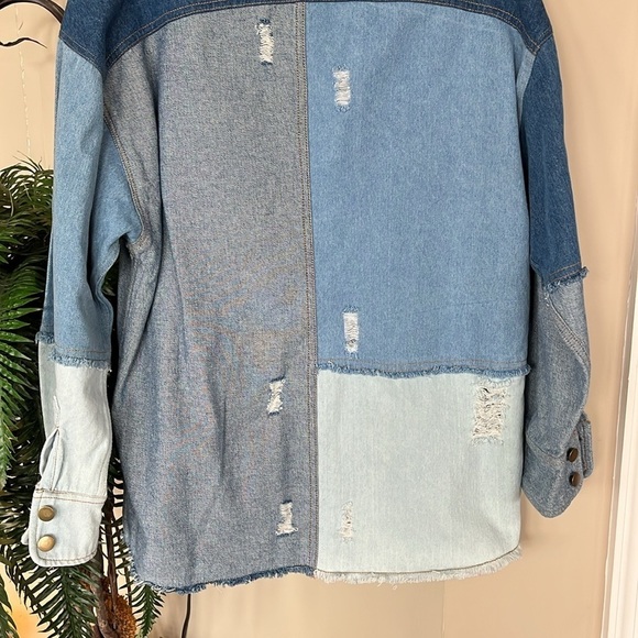 Brand New ELAN Patchwork Jacket Denim Button Up Jean Shacket Distressed Frayed - Picture 11 of 14